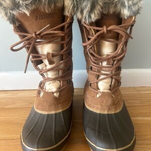 Khombu Women's Tan and Brown Winter Boots